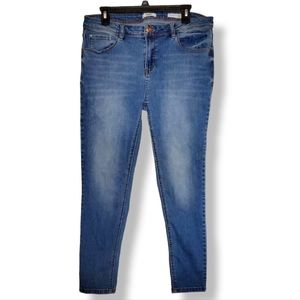 Kensie Jeans Effortless Ankle Size 14